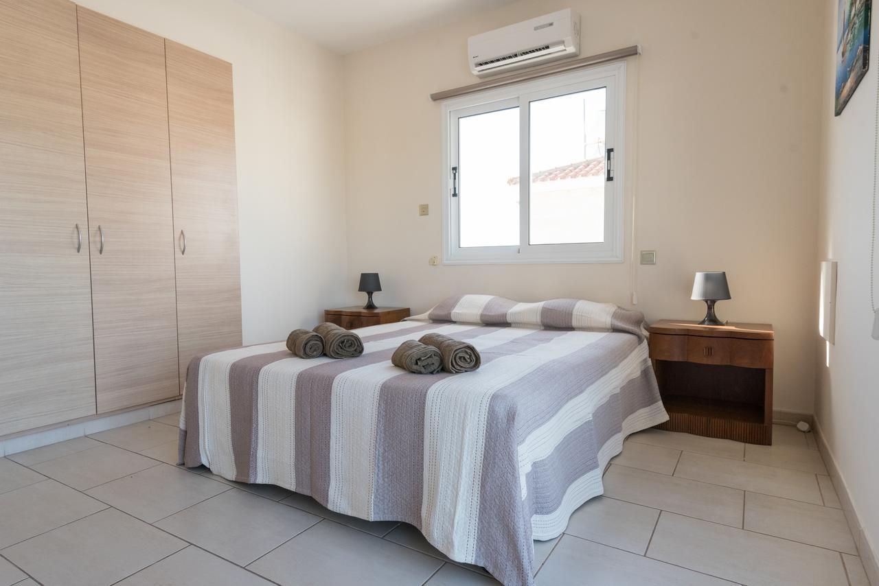 Villa Valmare Ayia Napa Bagian luar foto