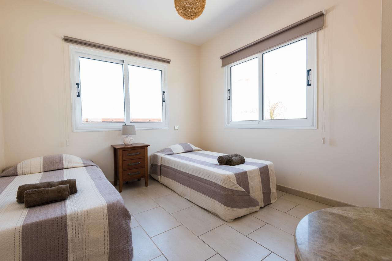 Villa Valmare Ayia Napa Bagian luar foto